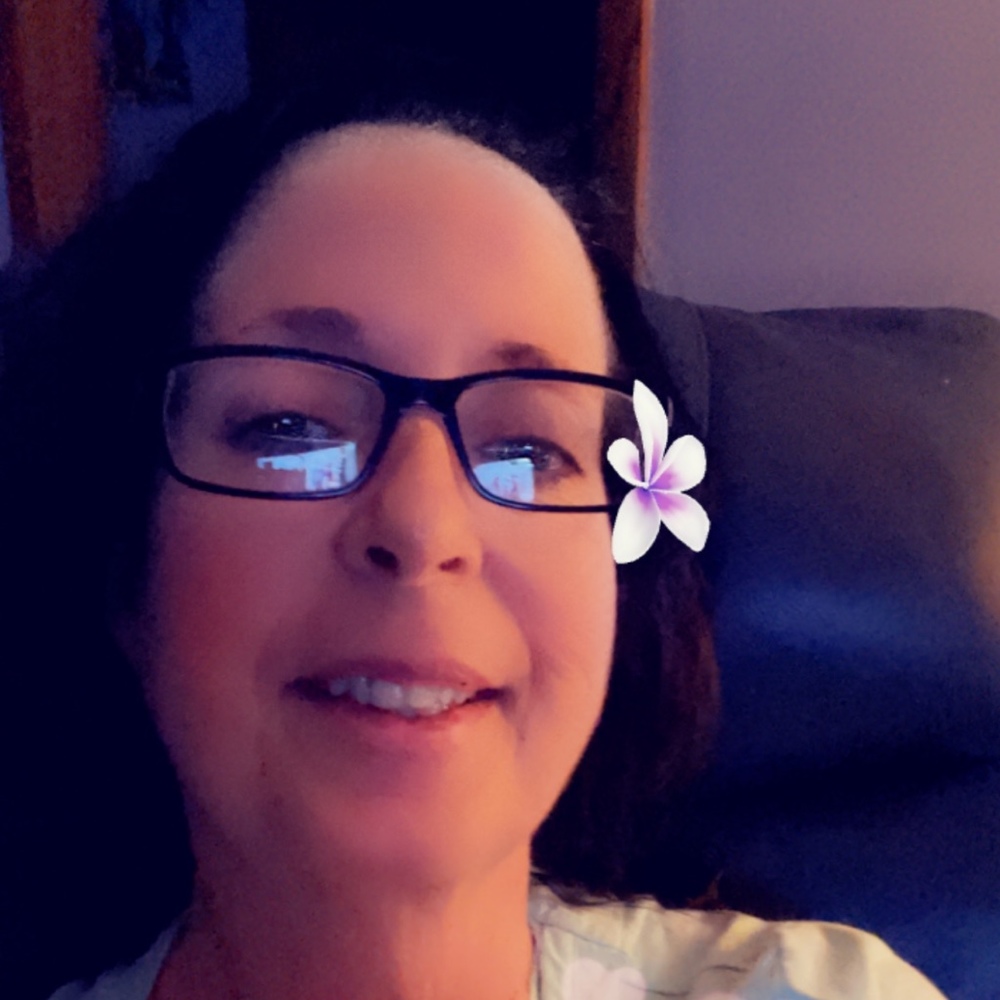 Meet your Posher, Kimberly